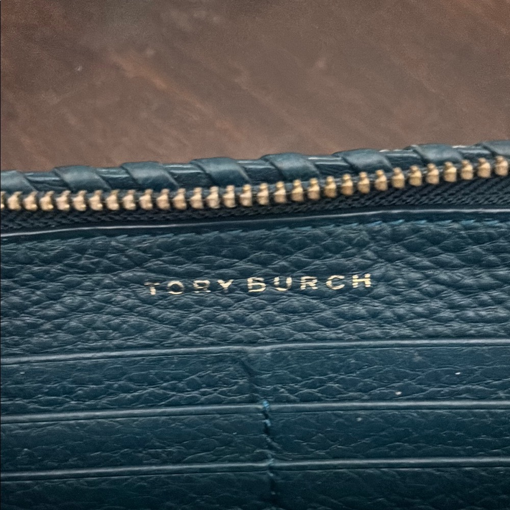Tory Burch Teal Leather Marion Whipstitch Long Continental Zip Wallet - Picture 6 of 8